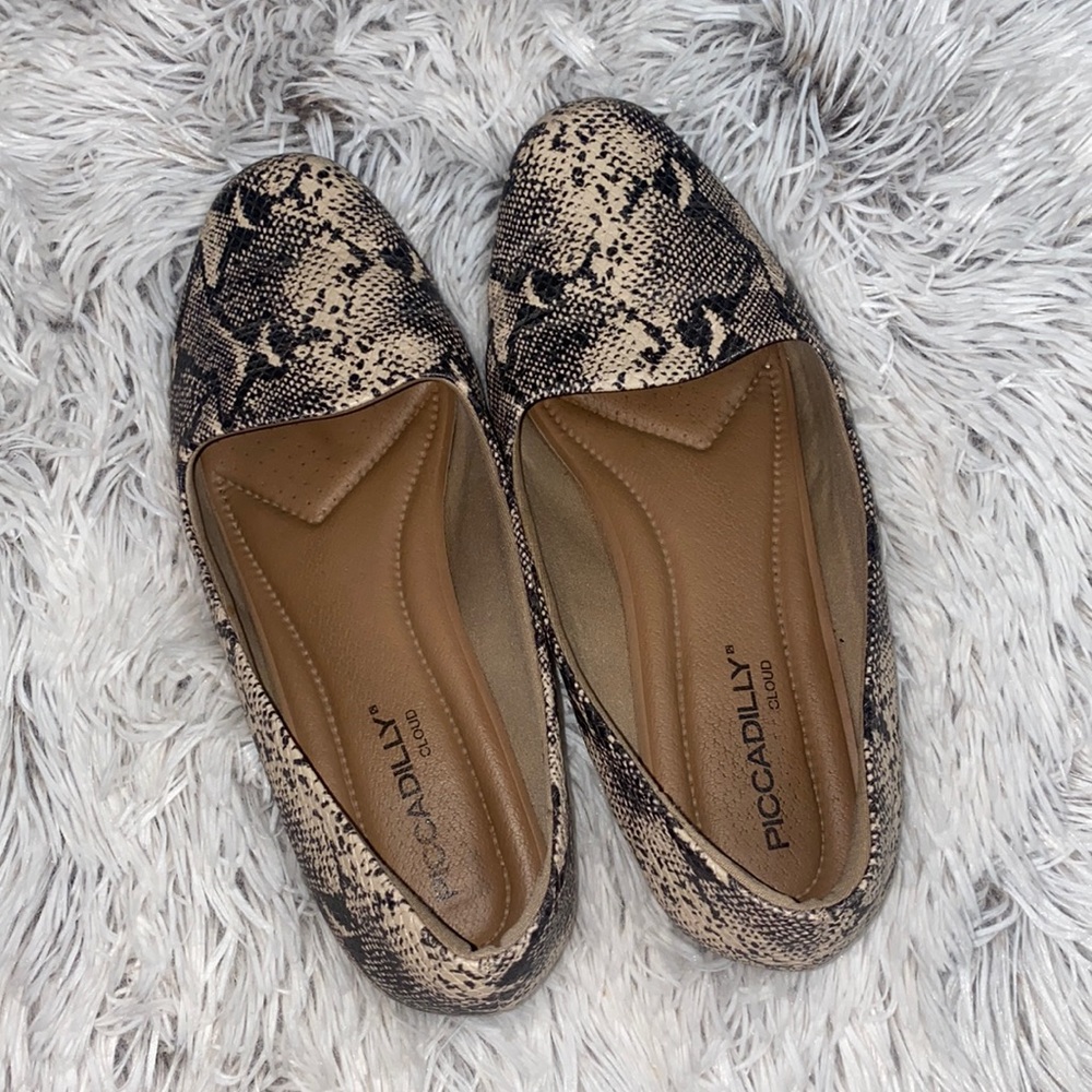 Piccadilly snake print flats